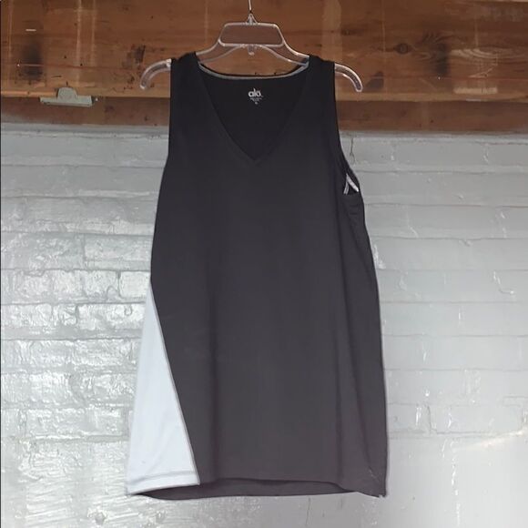 Alo Dry Fit Tank Top - Picture 1 of 3